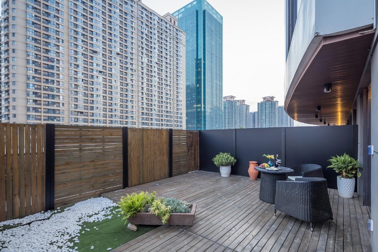 M Hotel Чженчжоу Екстер'єр фото