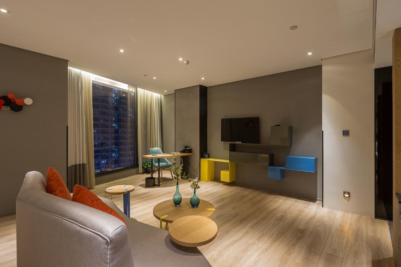 M Hotel Чженчжоу Екстер'єр фото