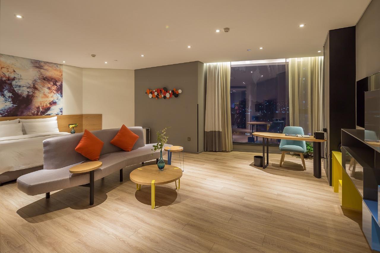 M Hotel Чженчжоу Екстер'єр фото