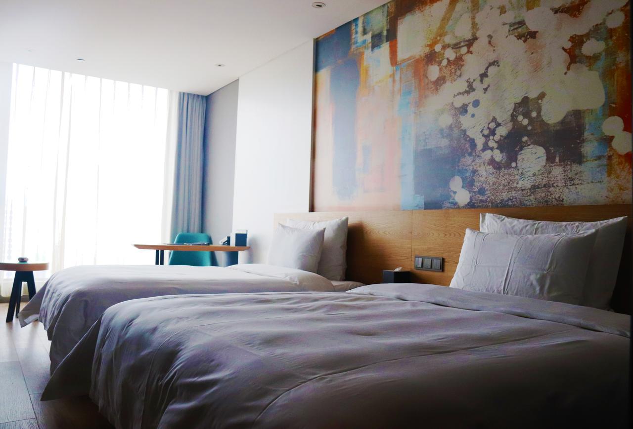 M Hotel Чженчжоу Екстер'єр фото